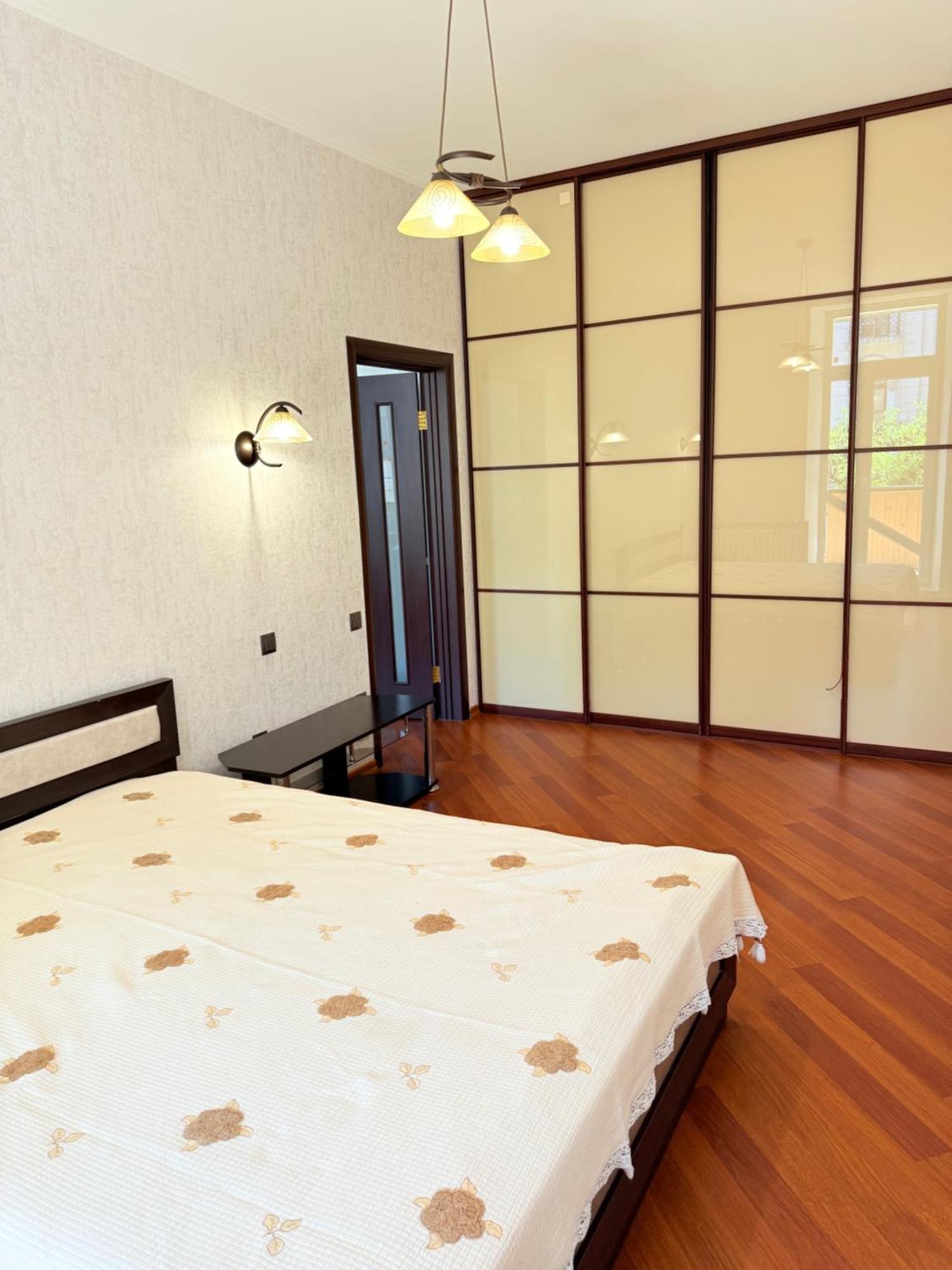 Светлая Квартира Apartment Odessa Ngoại thất bức ảnh