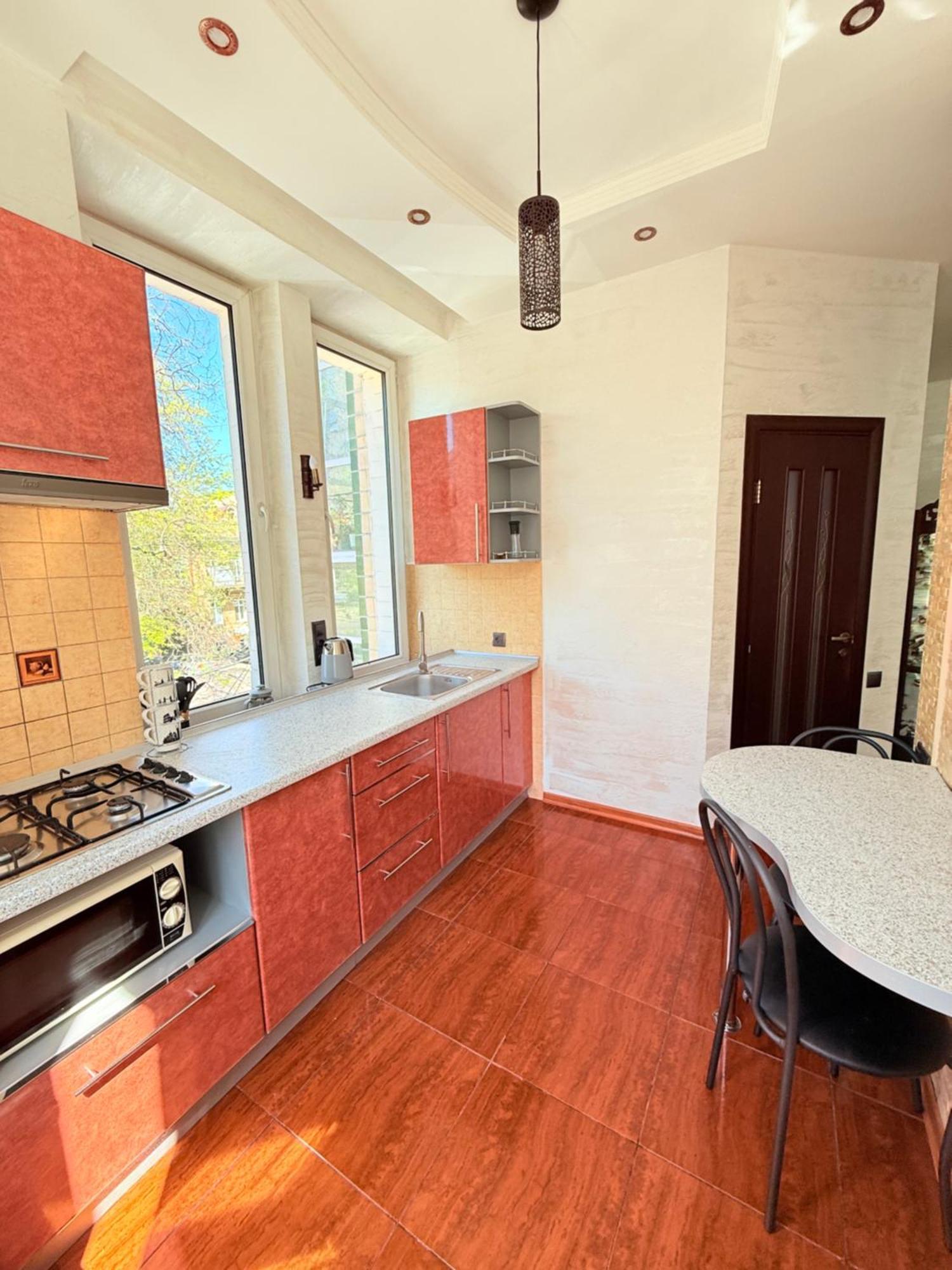 Светлая Квартира Apartment Odessa Ngoại thất bức ảnh
