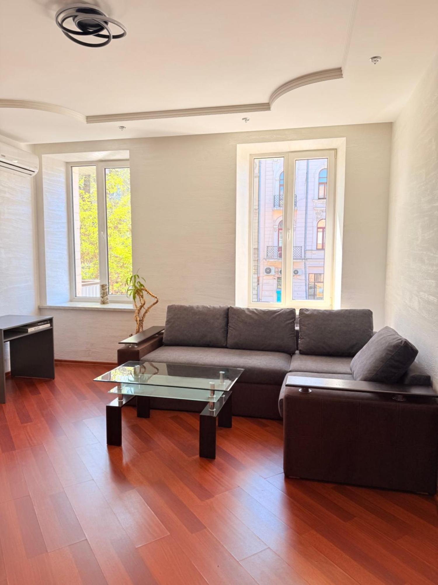 Светлая Квартира Apartment Odessa Ngoại thất bức ảnh