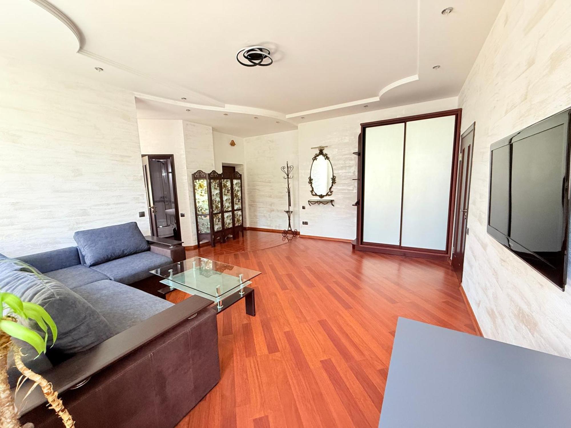 Светлая Квартира Apartment Odessa Ngoại thất bức ảnh