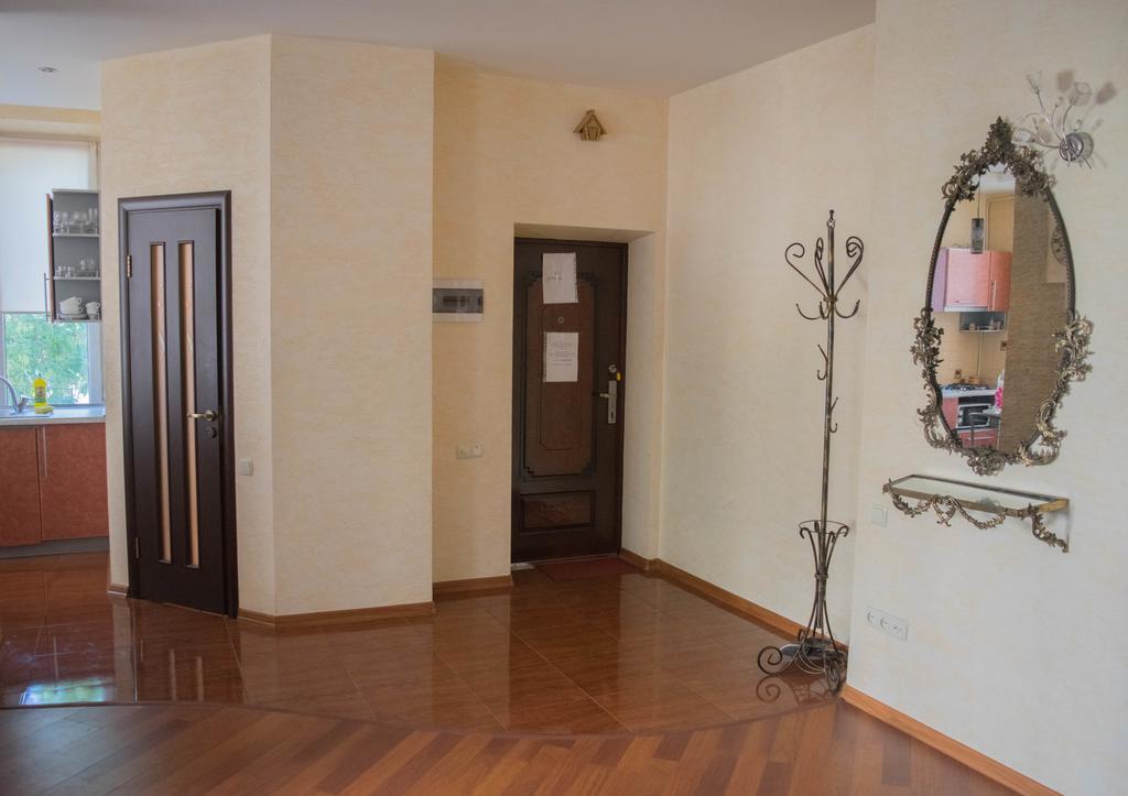 Светлая Квартира Apartment Odessa Ngoại thất bức ảnh